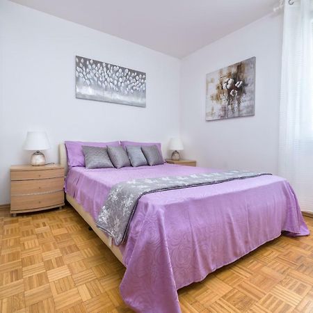 Apartment Kristina, Comfortable And Close To The Center Split Exteriér fotografie