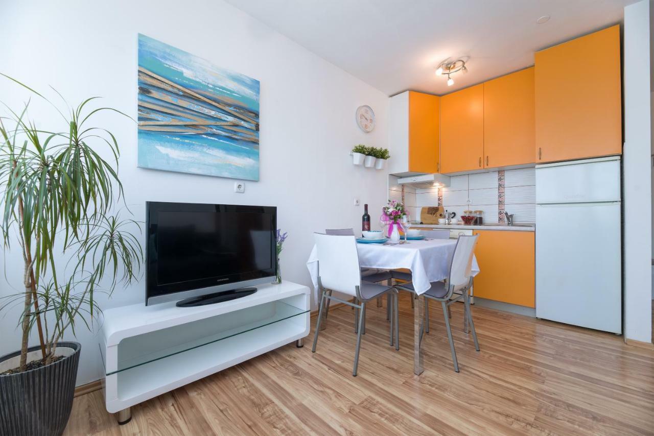 Apartment Kristina, Comfortable And Close To The Center Split Exteriér fotografie